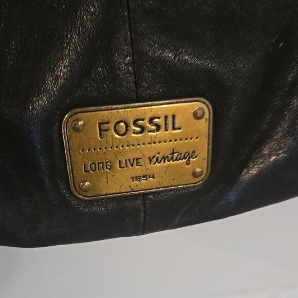 Fossil Black Leather Shoulder Bag - Picture 2 of 9
